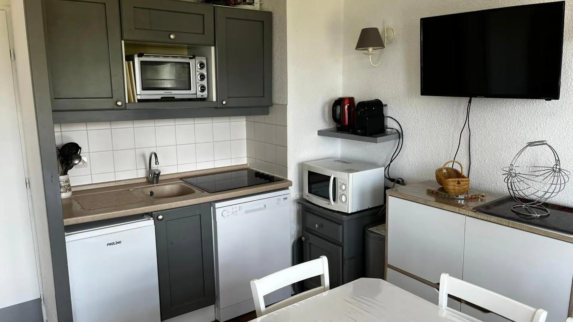 Les Arcs  Appartement 3 Pieces, 6 Pers, Proche Telecabine, Piscine - Fr-1-411-184 צרפת
